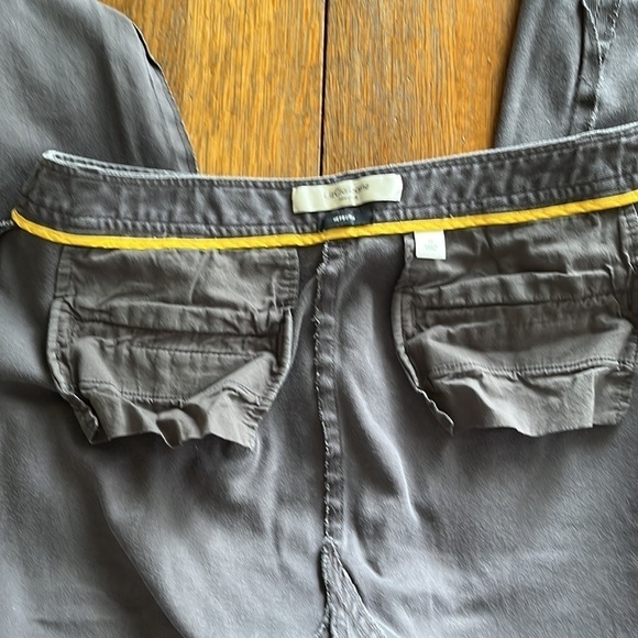 Liz Claiborne Hepburn Gray Pants size 12 - Picture 13 of 13